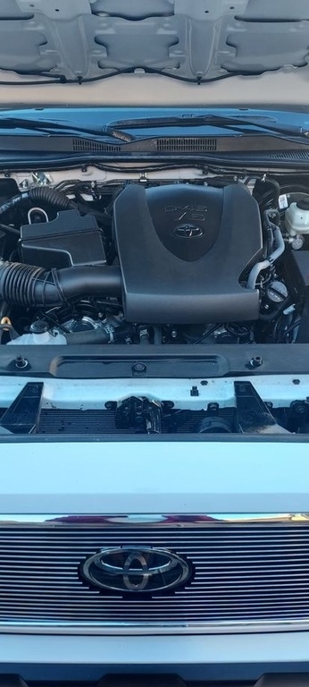 2021 Toyota Tacoma SR5 V6 photo
