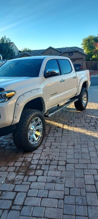 2021 Toyota Tacoma SR5 V6 photo