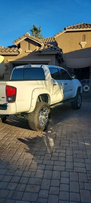 2021 Toyota Tacoma SR5 V6 photo