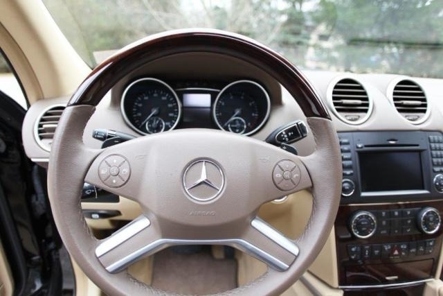 2009 Mercedes-Benz GL-Class GL550 photo