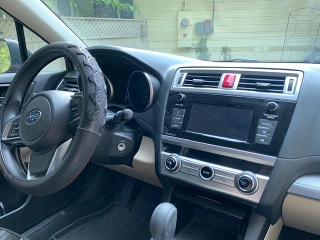 2018 Subaru Outback 2.5i photo