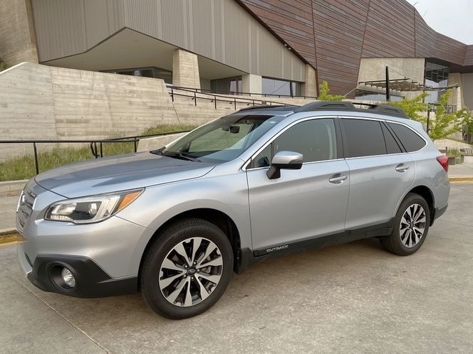 2017 Subaru Outback 2.5i Limited photo