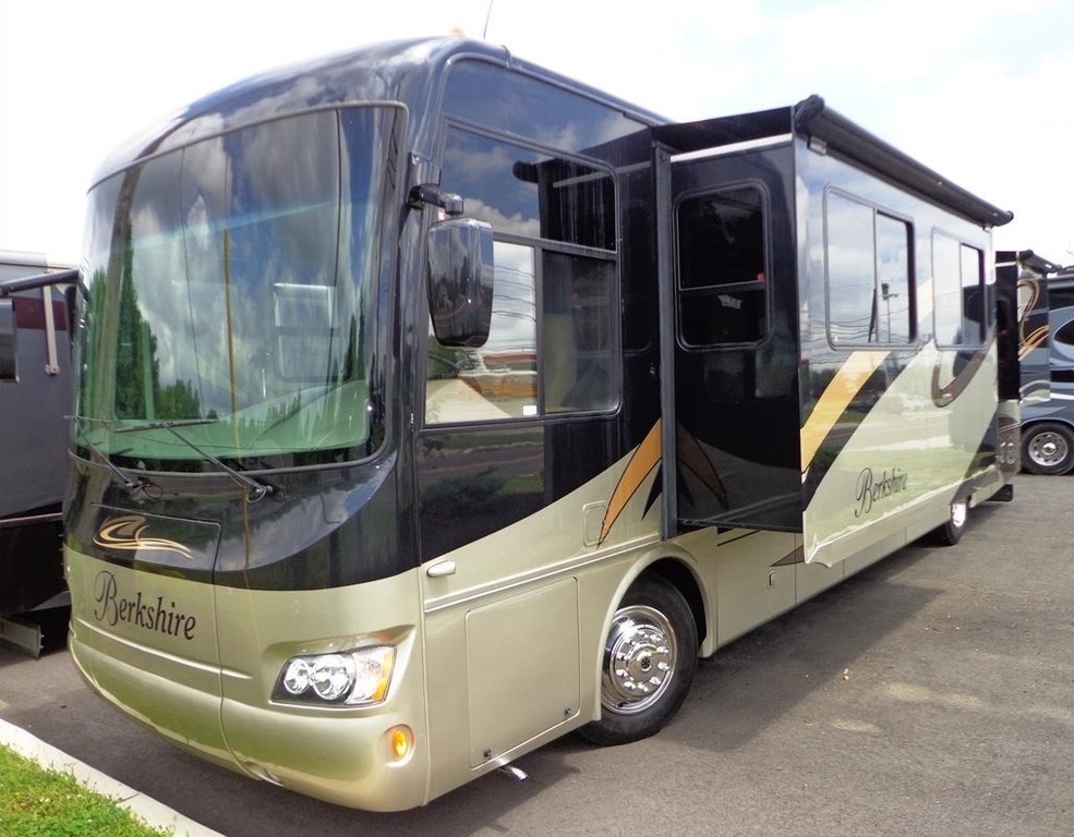 2011 Forest River Berkshire 390BH 390BH I6 Diesel Pusher