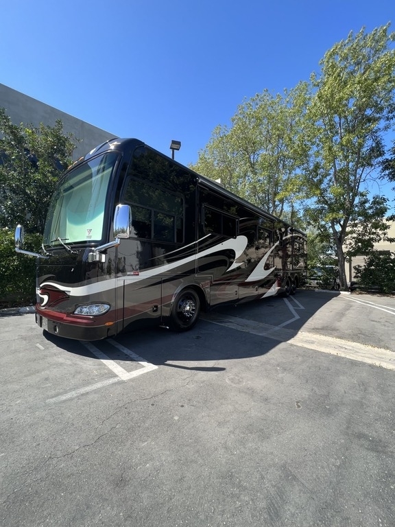 2012 Thor Motor Coach Tuscany 42FK I6 Diesel Pusher