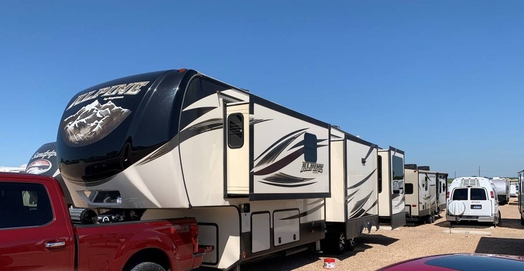 2016 Keystone Alpine 3536RE