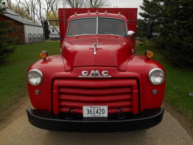 The 1951 GMC 450 3 Ton Truck Deluxe Cab
