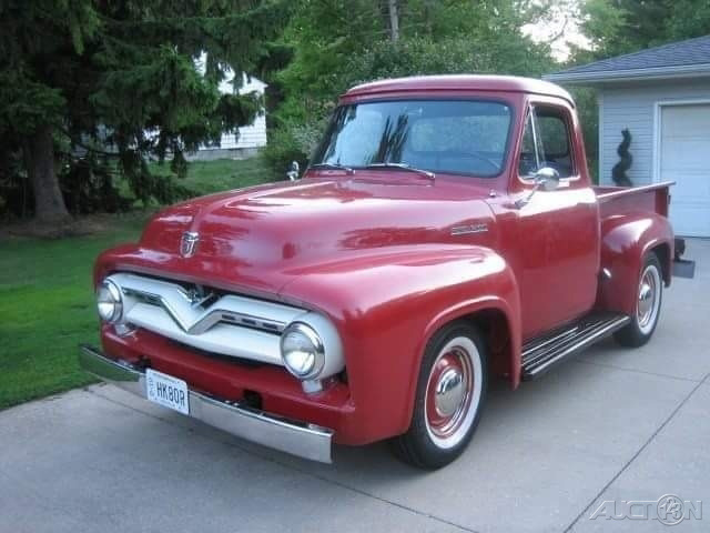 The 1955 Ford F-100 Shortbed