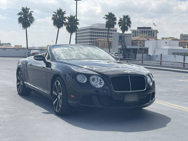 2013 Bentley Continental GT photo