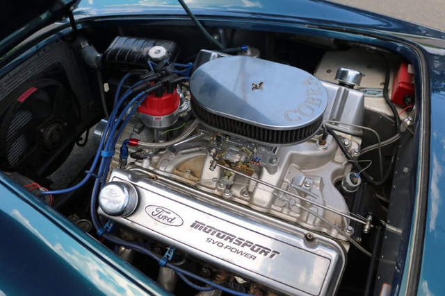 1965 Ford Shelby Cobra Replica photo