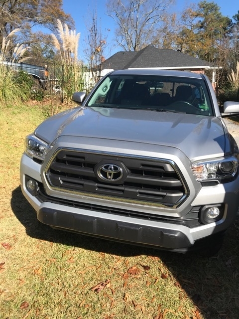 2016 Toyota Tacoma SR5 V6 photo