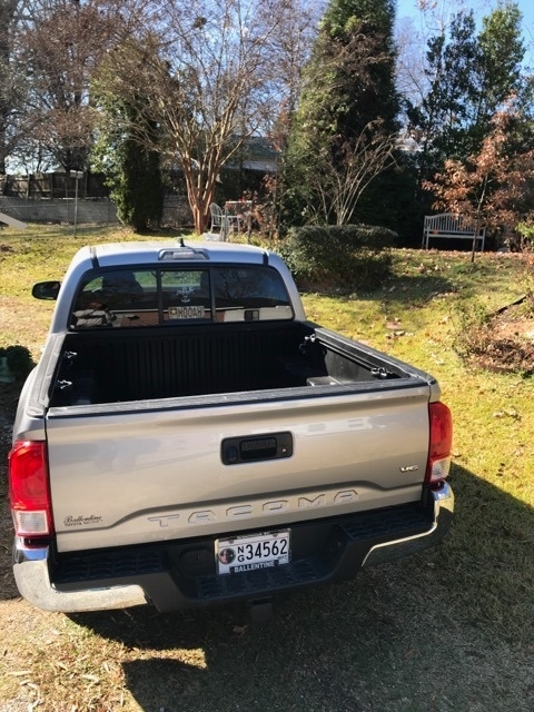 2016 Toyota Tacoma SR5 V6 photo