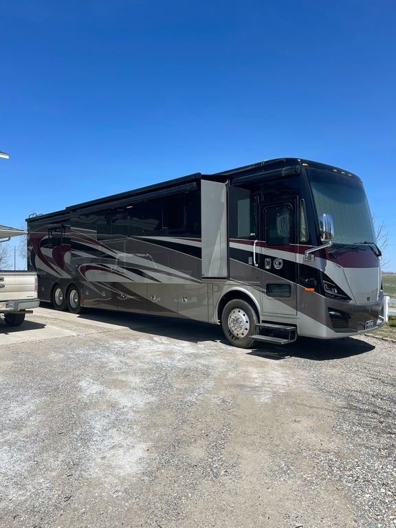 2020 Tiffin Motorhomes Phaeton 44 OH I6 Diesel Pusher