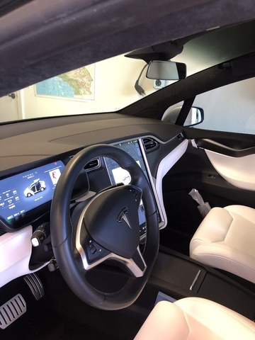2017 Tesla Model X 100D photo