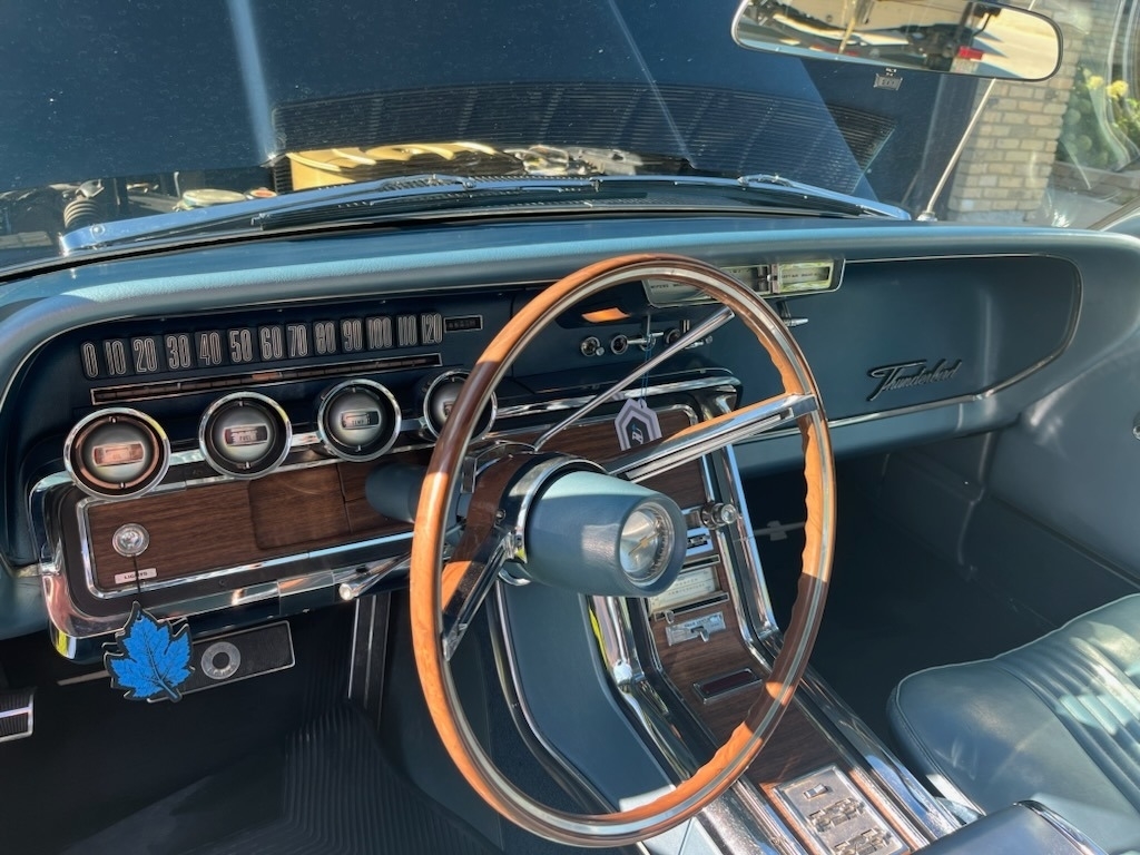 1965 Ford Thunderbird  photo