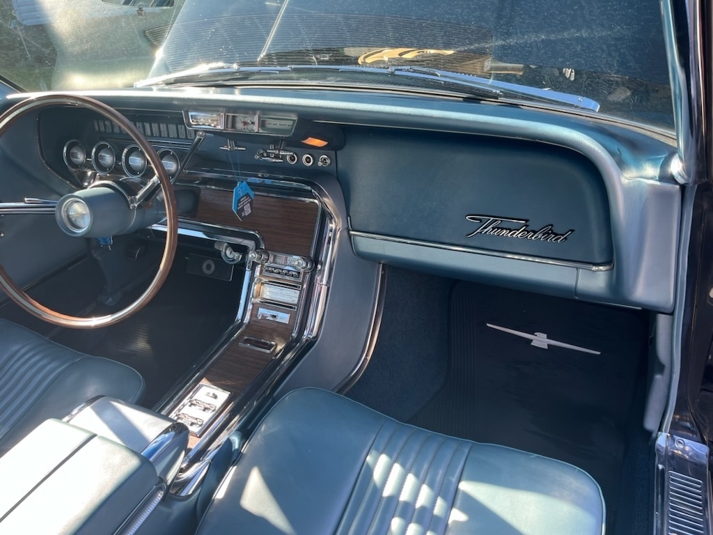 1965 Ford Thunderbird  photo