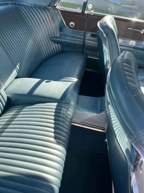 1965 Ford Thunderbird  photo