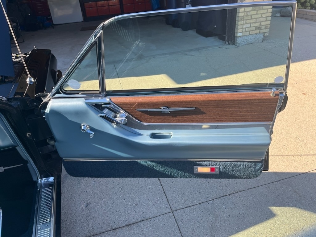 1965 Ford Thunderbird  photo
