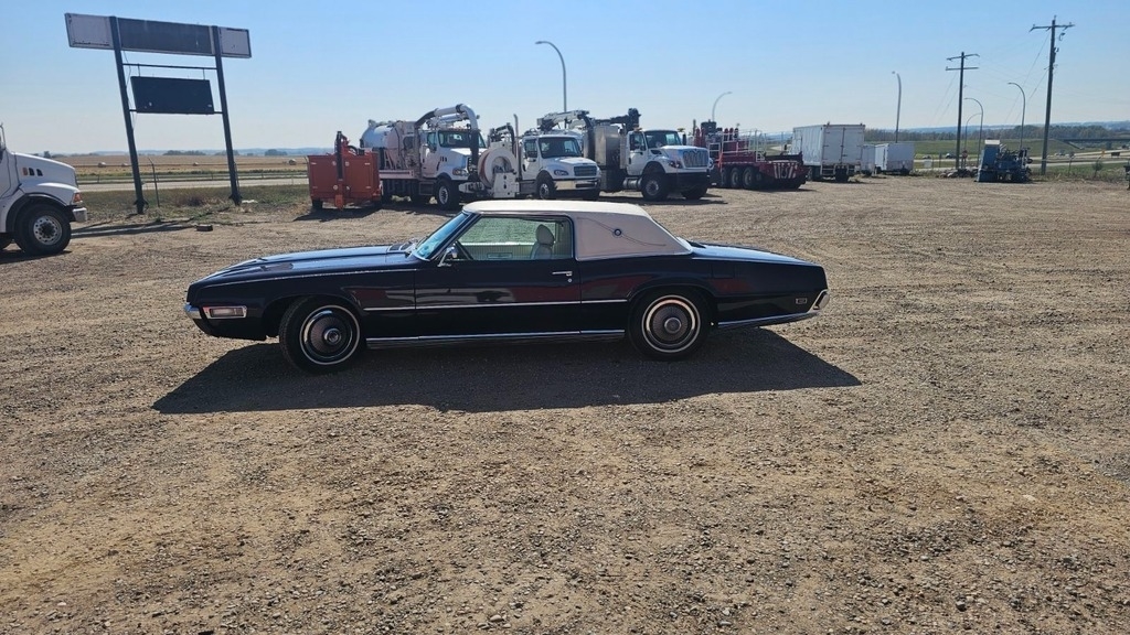 1969 Ford Thunderbird Landau photo