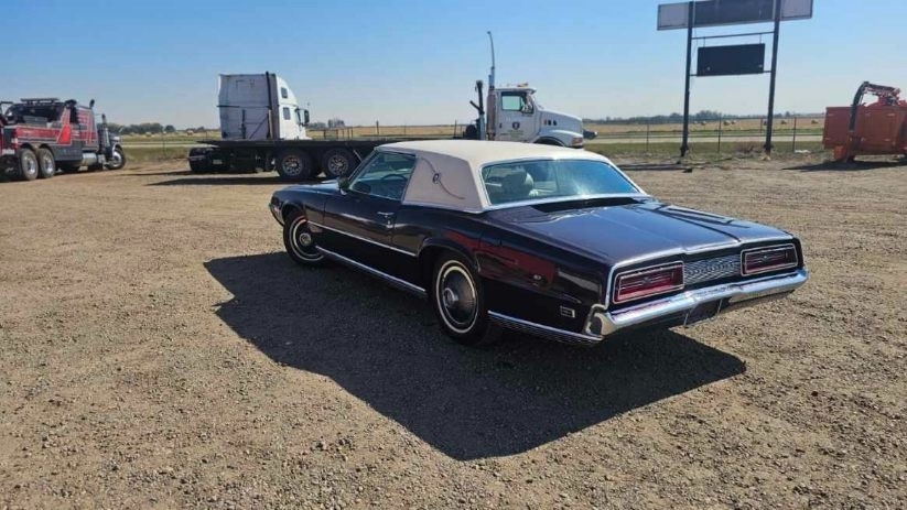 1969 Ford Thunderbird Landau photo