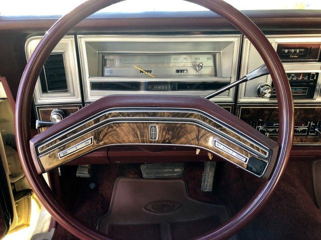 1978 Lincoln Continental  photo