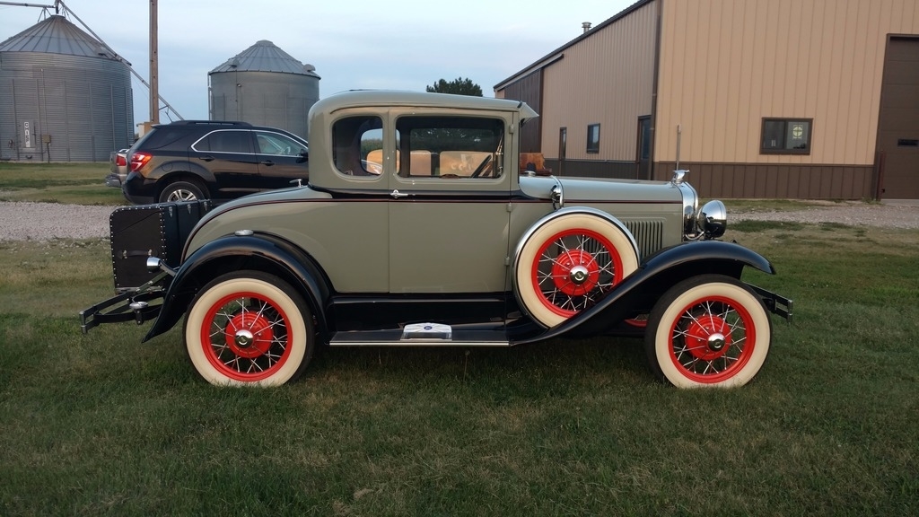 The 1930 Ford Model Coupe  photos