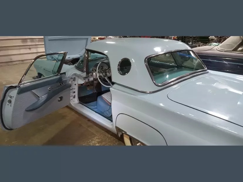 1957 Ford Thunderbird  photo