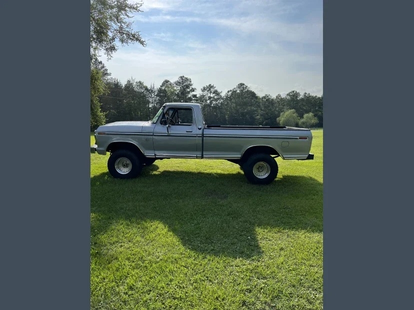 1976 Ford F-150 Ranger XLT Long Bed  photo