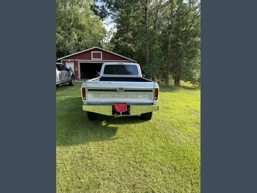 1976 Ford F-150 Ranger XLT Long Bed  photo