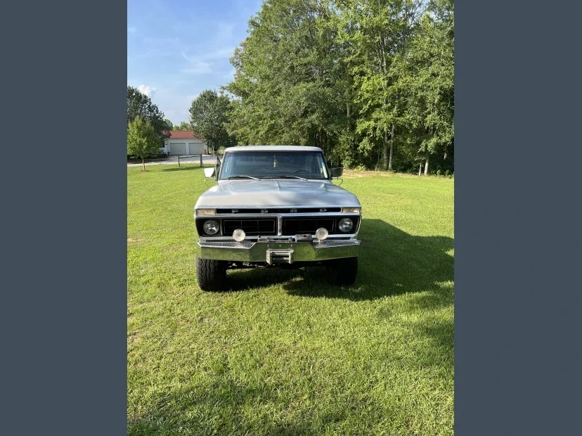 1976 Ford F-150 Ranger XLT Long Bed  photo