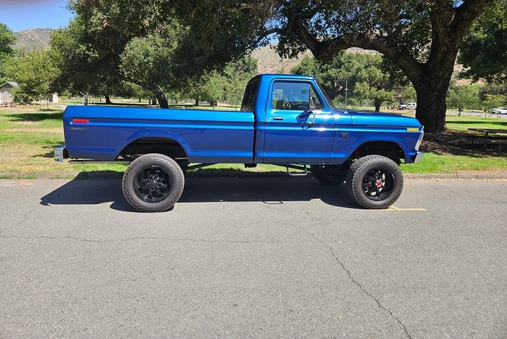 1976 Ford F-250  photo