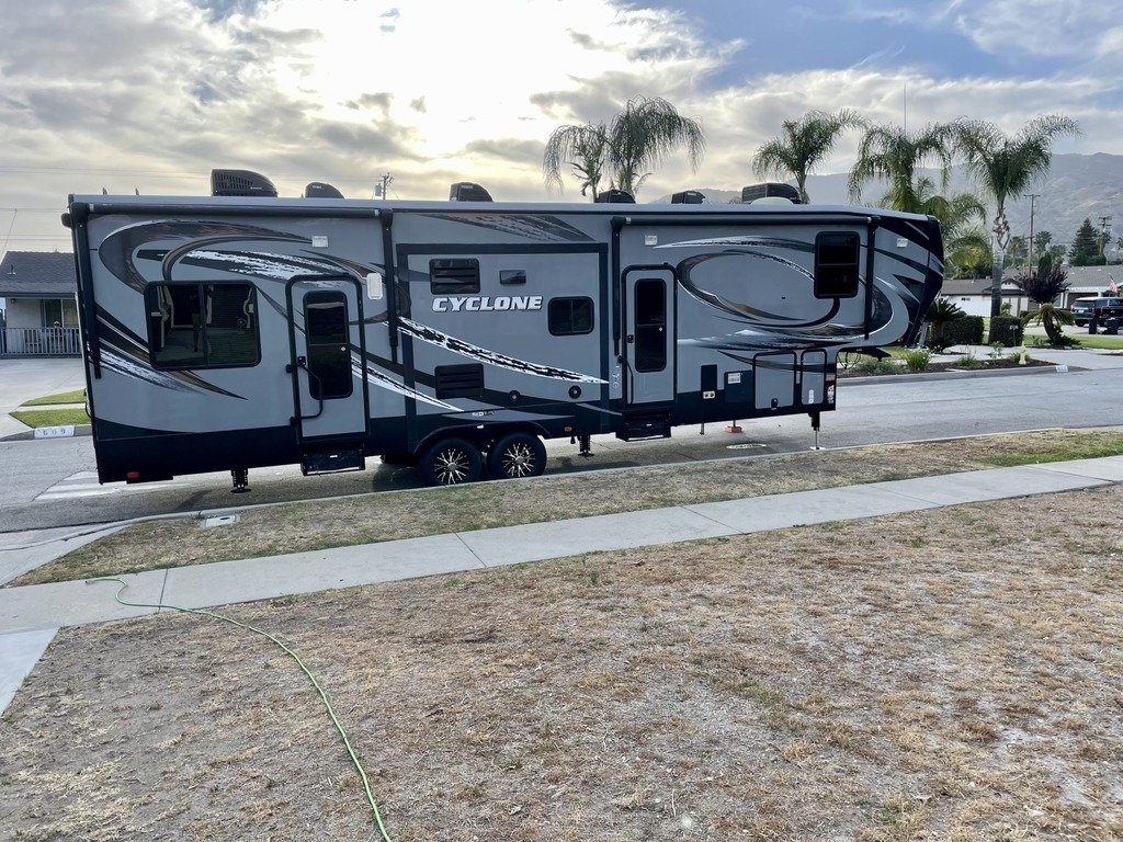 2015 Heartland Cyclone CY 3110