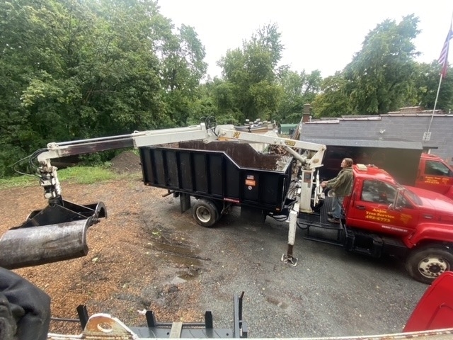 2002 Chevrolet 8500 Caterpillar 3120 Log Truck