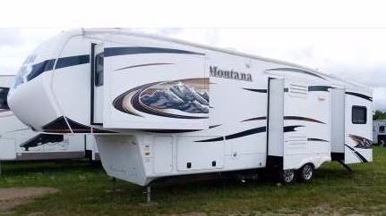 2011 Keystone Montana Hickory 3400RL Fifth Wheel