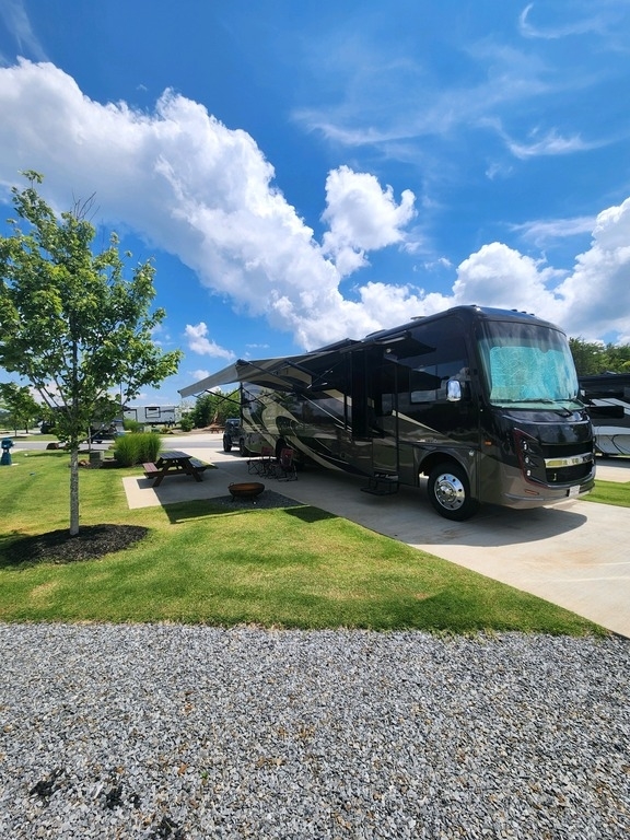 2019 Entegra Coach Emblem 36H Class A RV