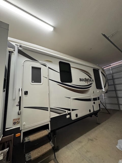 2016 Heartland Bighorn BH 3010RE Fifth Wheel