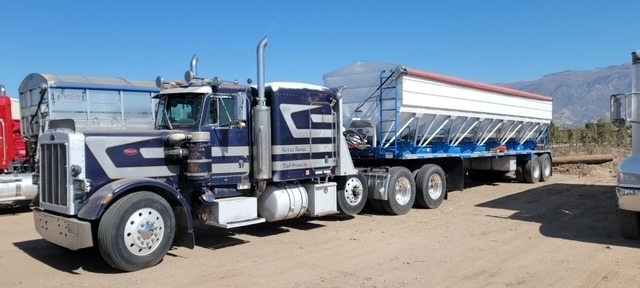 1981 Peterbilt 359 Sleeper w/ Rayman Belt Trailer