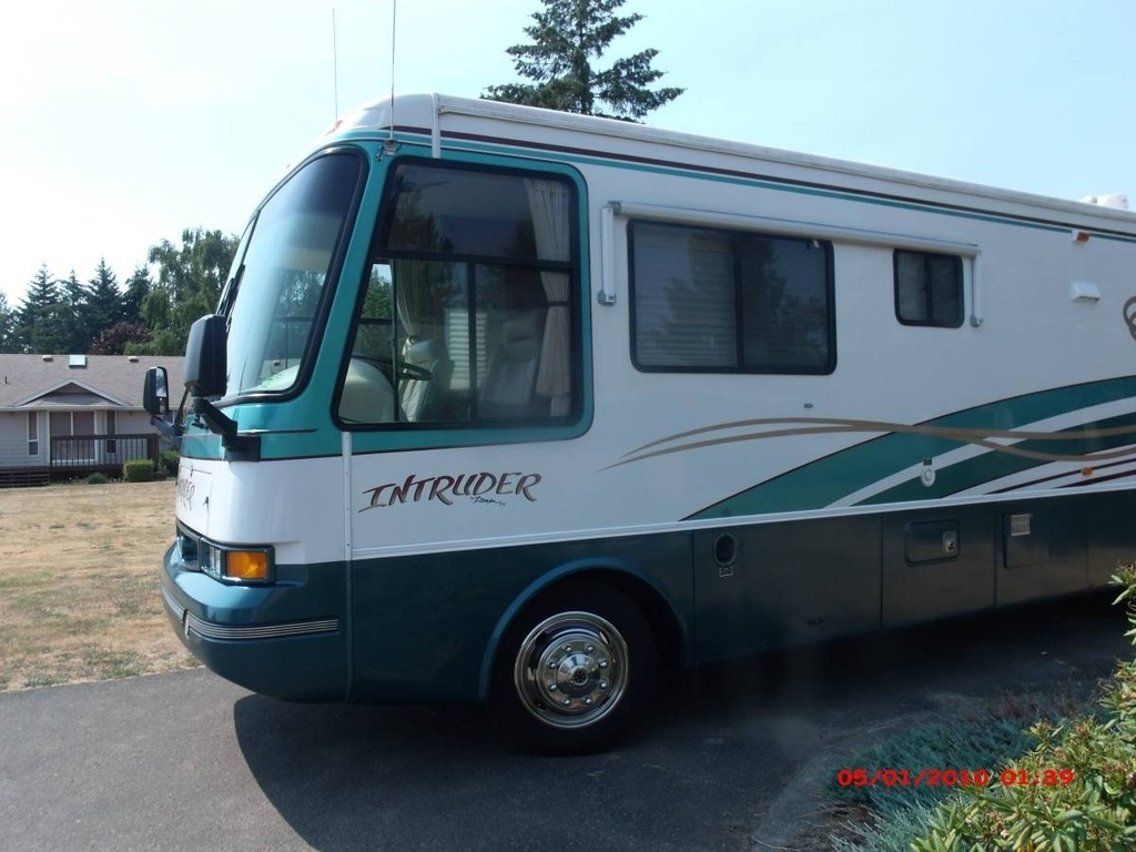 1997 Damon Motor Coach Intruder 359B Diesel Pusher Vehicle Selling