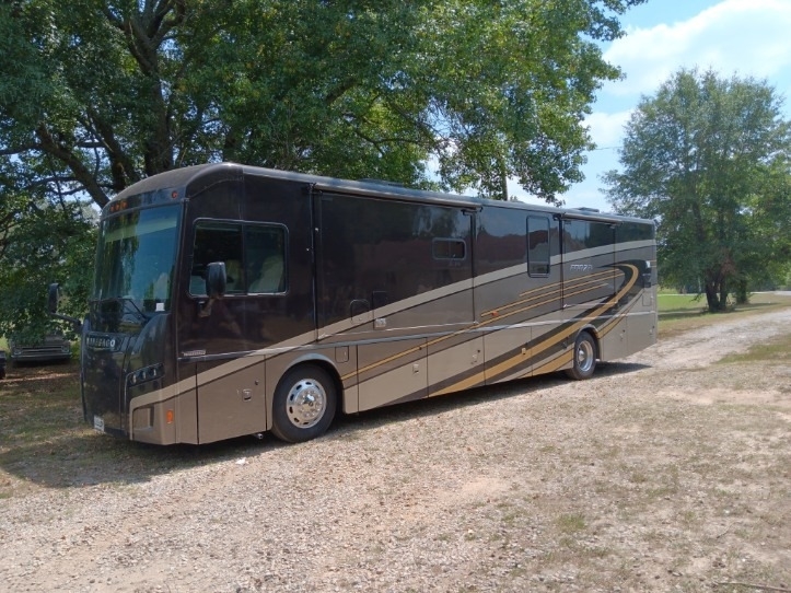 2019 Winnebago Forza 38W I6 Diesel Pusher