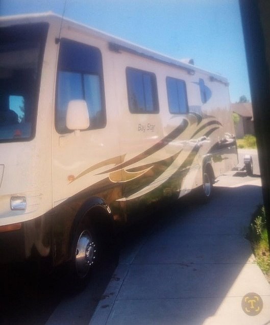 2010 Newmar Bay Star 3201 Class A RV