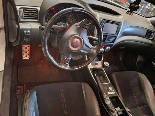 2014 Subaru Impreza WRX STI photo