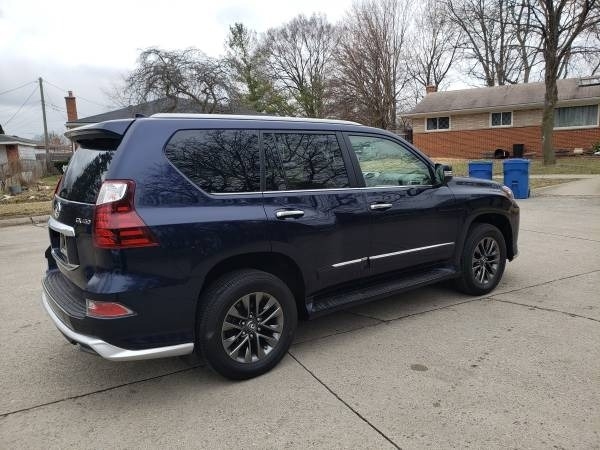 2019 Lexus GX 460 photo