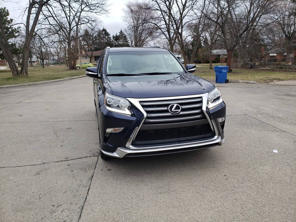 2019 Lexus GX 460 photo