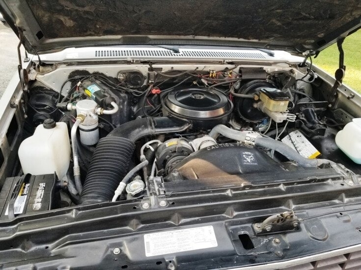 1989 Chevrolet Suburban R10 photo