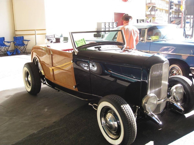 The 1932 Ford Woody Roadster 