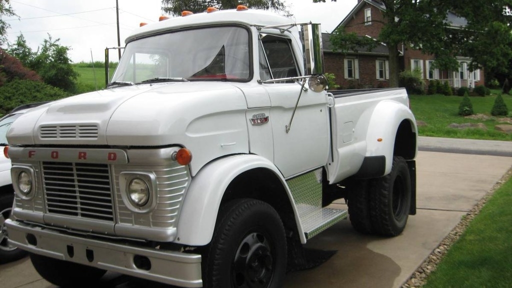 1967 Ford N-Series