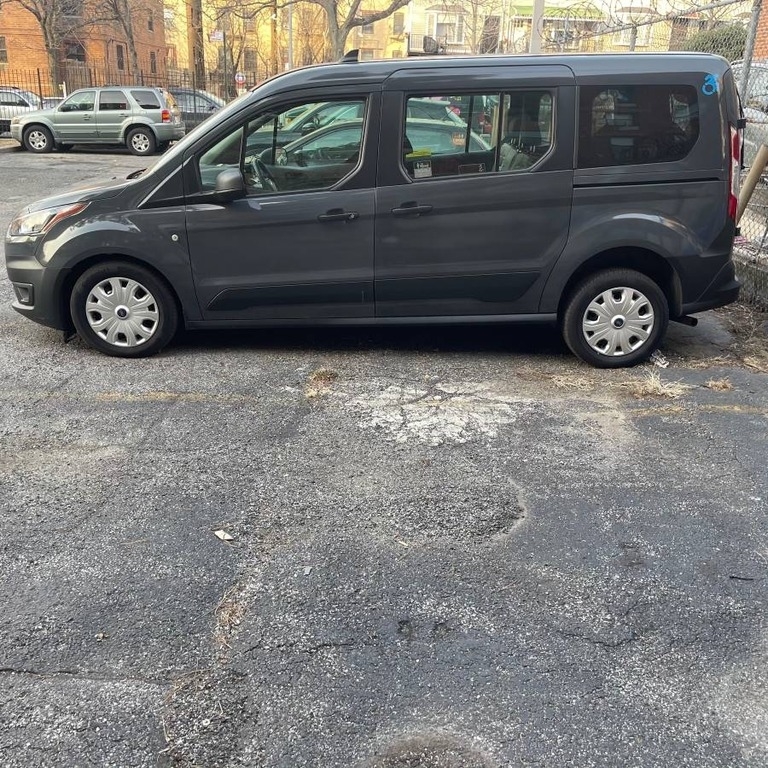 2022 Ford Transit Connect XL Wheelchair Van