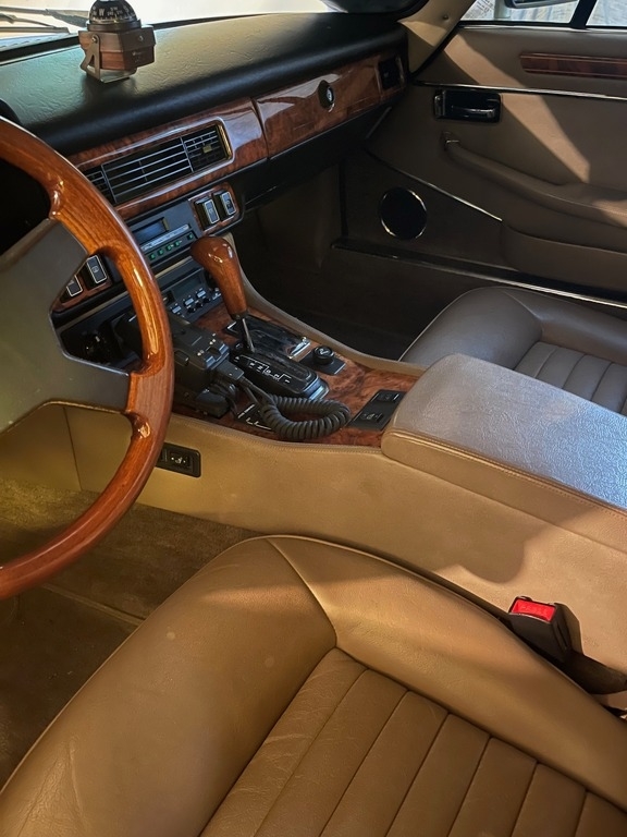 1987 Jaguar XJ-Series XJS photo