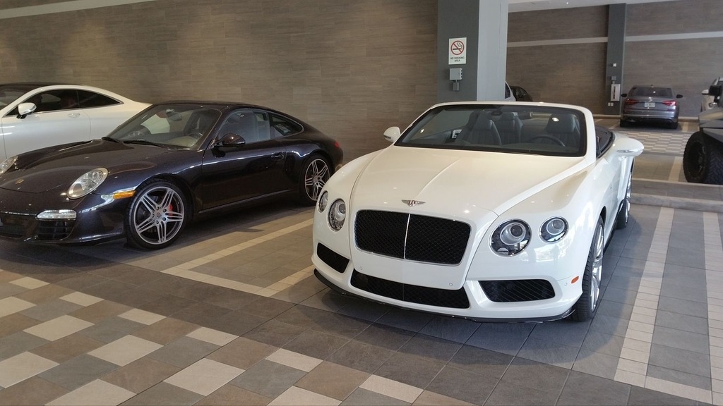 The 2014 Bentley Legend photos