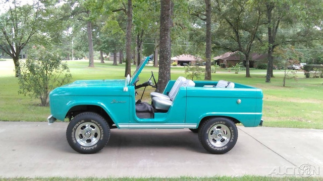 The 1966 Ford Bronco Roadster photos