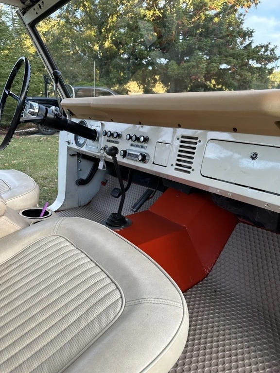 1973 Ford Bronco  photo